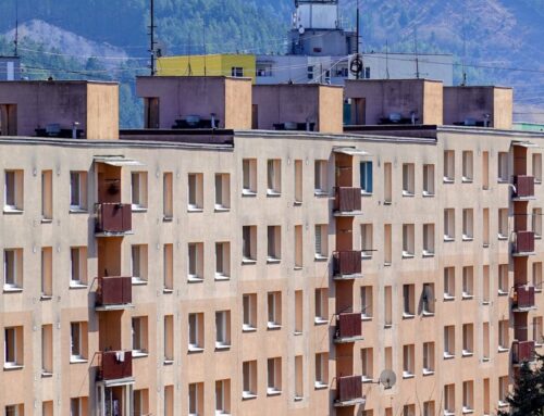 Predražíte teplo všetkým ostatným. Teplári kritizujú, že štát v lokalitách CZT podporuje decentralizované zdroje